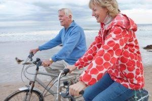 couple-riding-on-bicycles-300x200.jpg